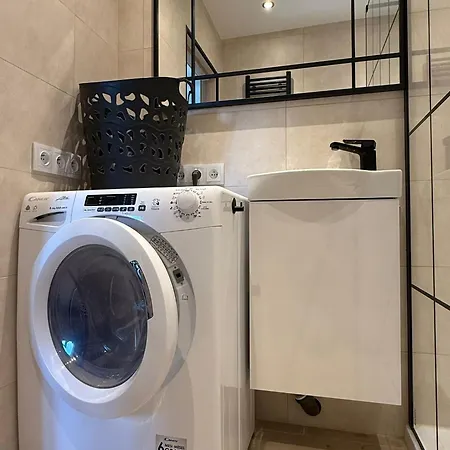 Apartment Lec